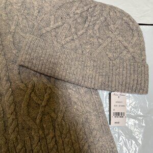 Brooks Brothers Woman Grey Scarf and Hat Wool Blend Cable Style